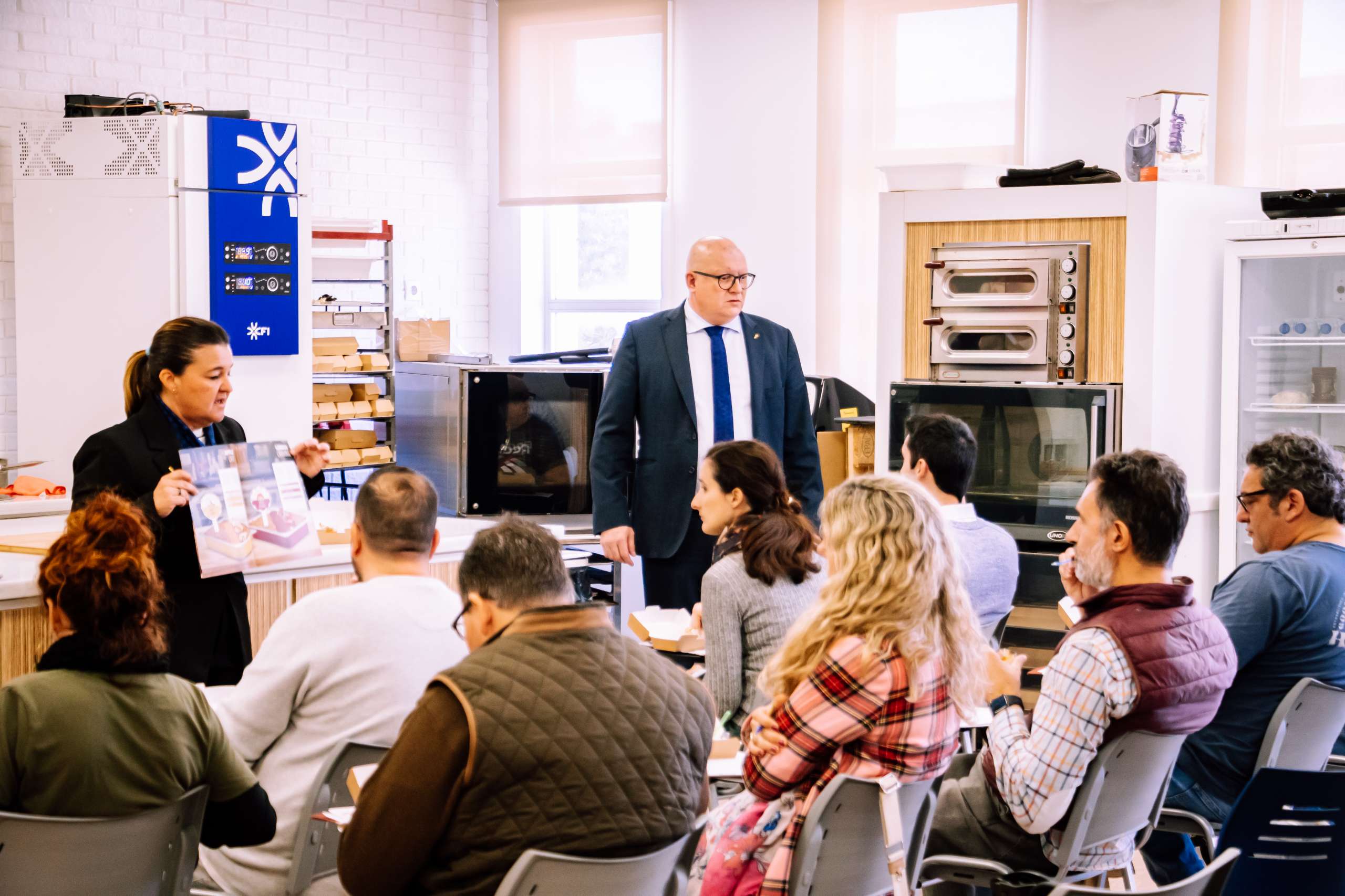 Innovación y Sabor en la Jornada de Heladería y Pastelería con López Aragón
